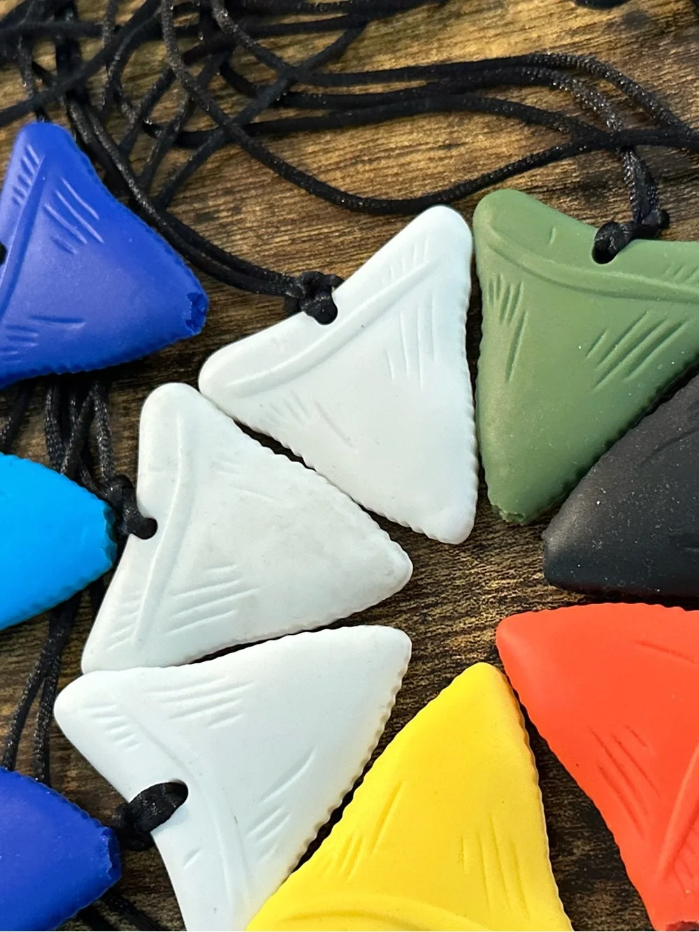 10 Chewy Silicone Necklaces Colorful OT Sensory School Shark Teeth ADHD READDESC